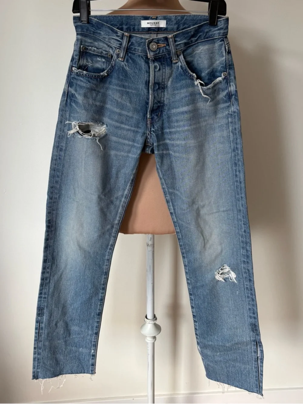 MOUSSY VINTAGE Premium Japanese Denim Distressed Slim Straight Leg Jeans EUC 25